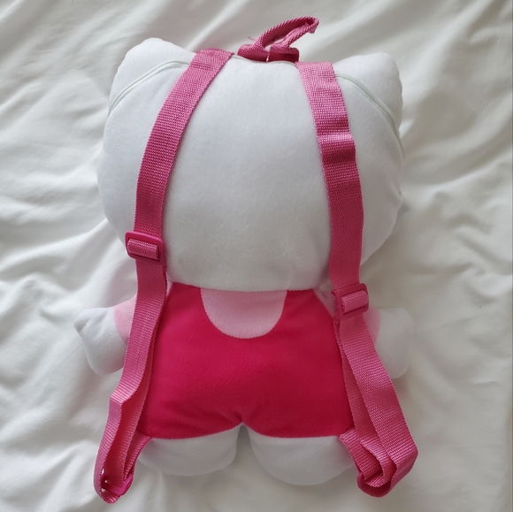 Hello Kitty plush backpack - Picture 2 of 7
